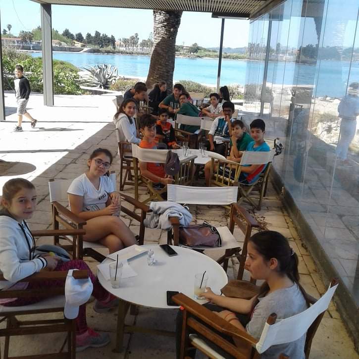 frontistirio-ksenon-glosson-argostoli-132CA9E7D0E-ABF9-E666-74BE-527B26A2B586